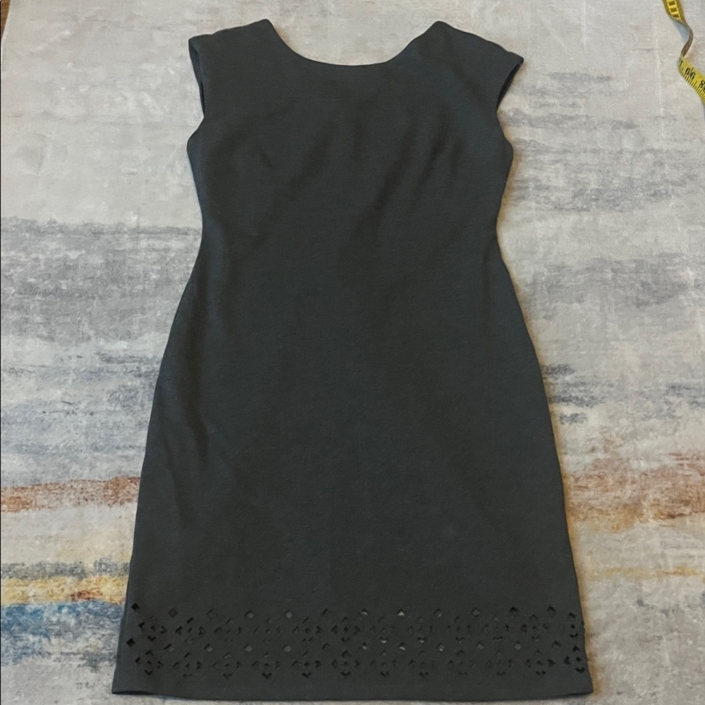 (266)Banana Republic Elegant Charcoal Mini Dress